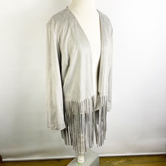 Chicos Gray Faux Vegan Suede Fringe Jacket Open Front Western Boho Sz 2 = Large - Picture 3 of 9